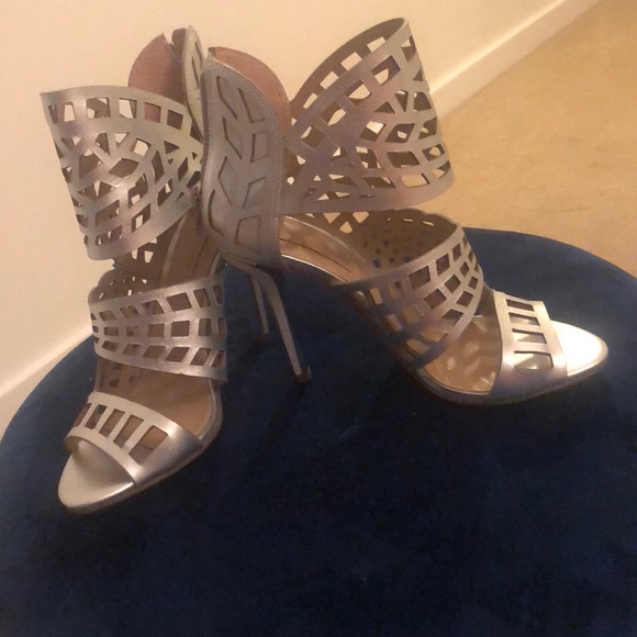 Bcbgmaxmaria silver ma-maven sandals - Picture 1 of 5